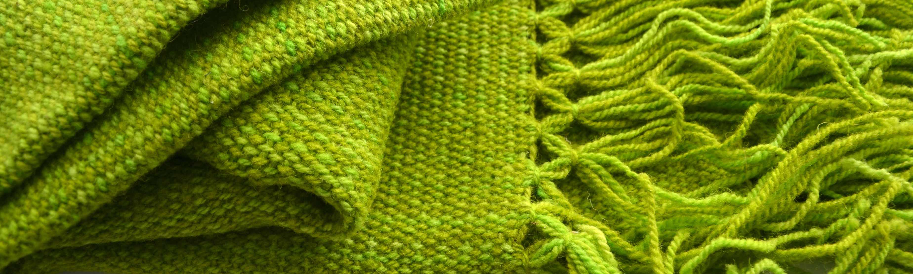  - piecera chal echarpe telar lana tintes color teñido verde chile manos del alma 6.105-.,.JPG