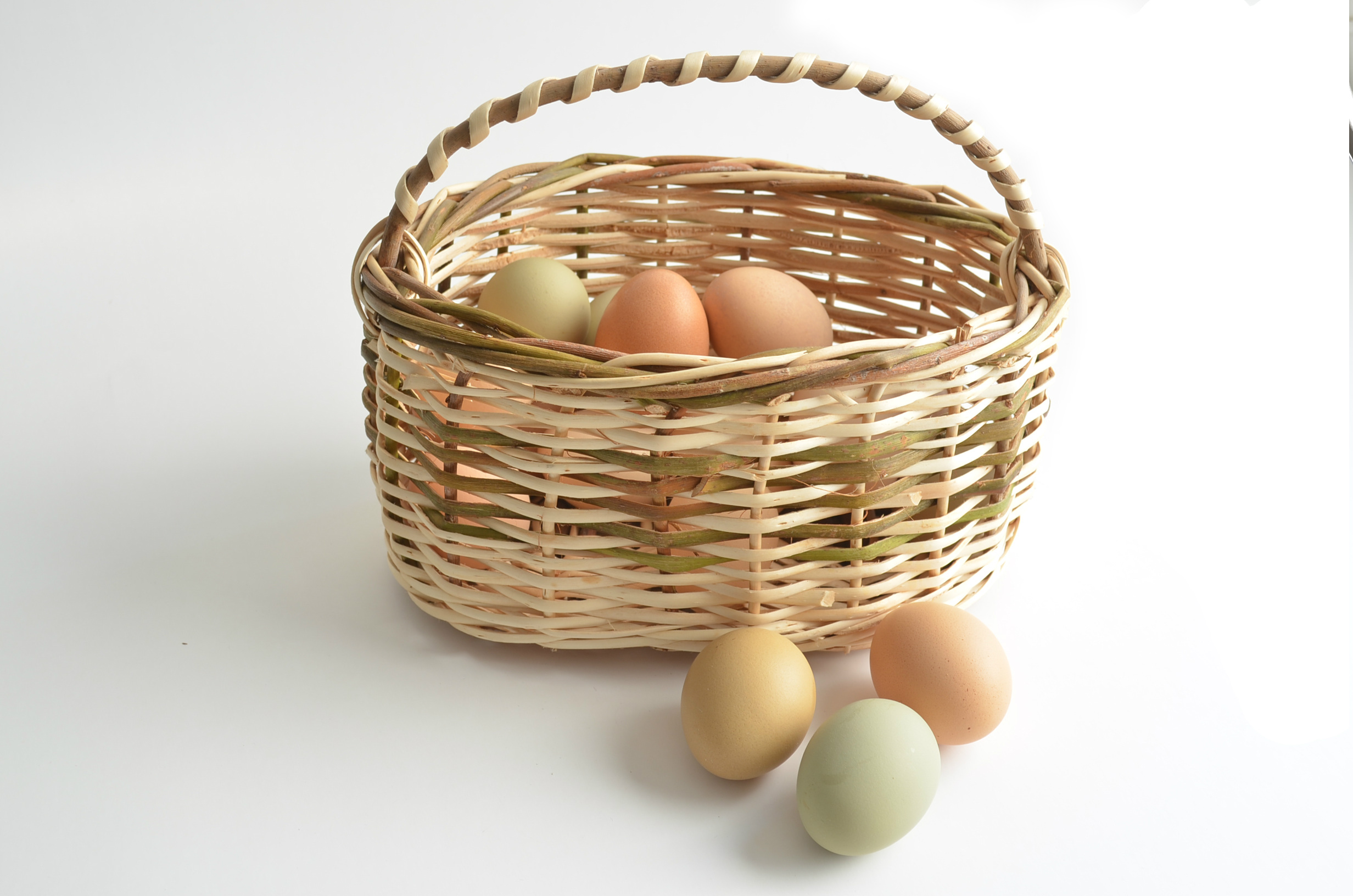  - 8.9-canasto-huevero-tradicional-chile-mimbre-fibra-manos-del-alma.jpg