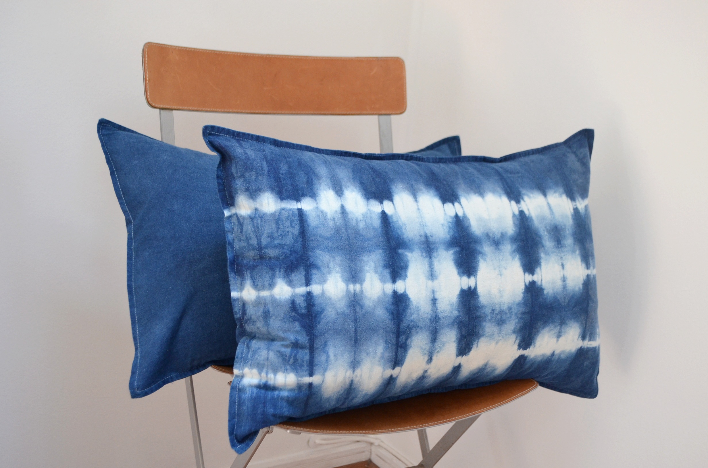  - 6.326-cojin-indigo-azul-deco-decoracion-decoradora-tintes-naturales-shibori-algodon-manos-del-alma-regalo-de-matrimonio-lino-novios-almohada.jpg