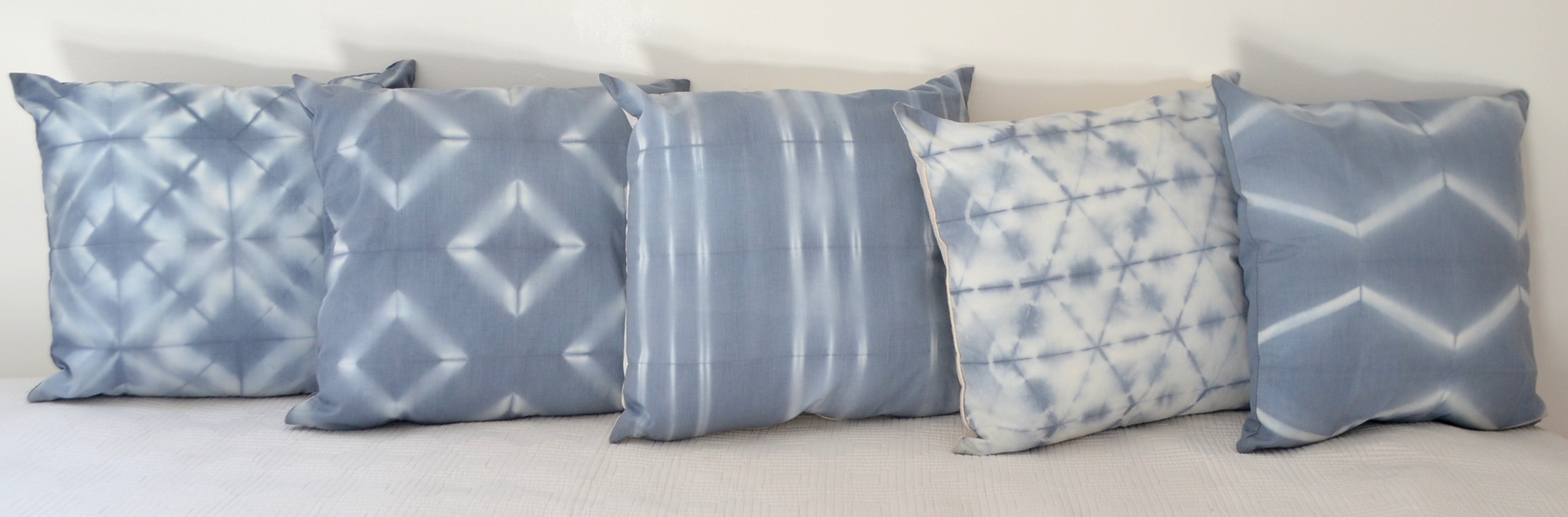  - manos-del-alma-textiles-cojines-decoracion-deco-novios-casa-renovacion-tintes-naturales-indigo.jpg