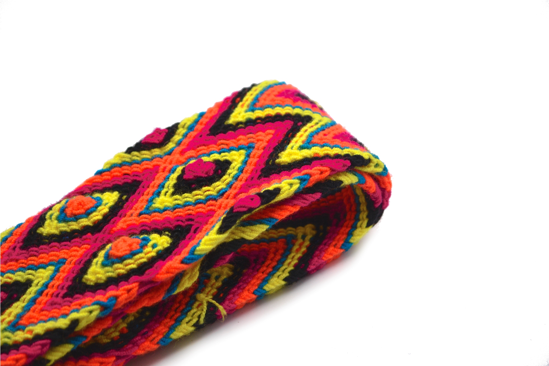  - cinta_wayú_colores_diseños_con_flecos_colombia_manos_de_america.jpg