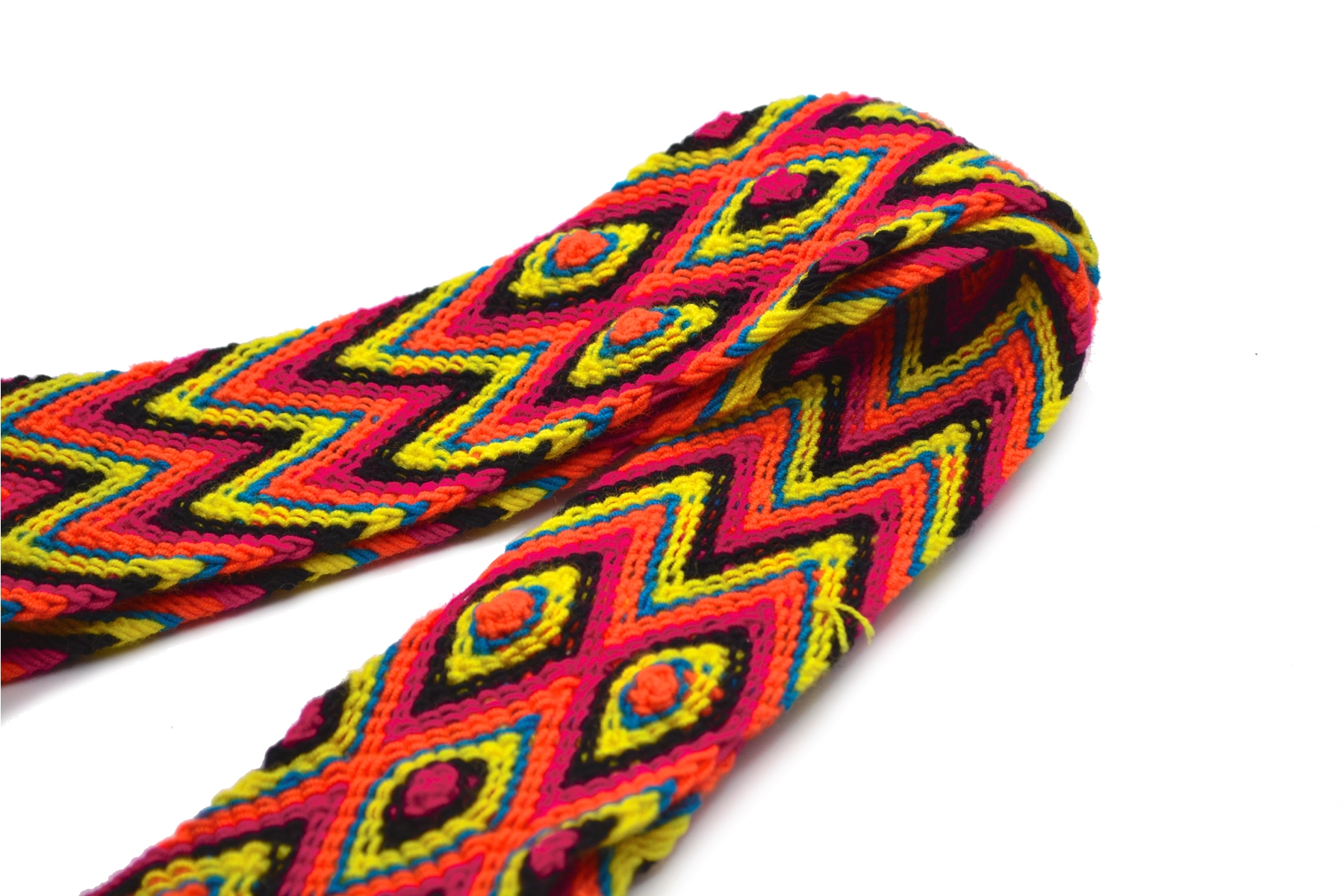  - cinta_wayú_colores_diseños_con_flecos_colombia_manos_de_america_accesorios_latinoamerica.jpg