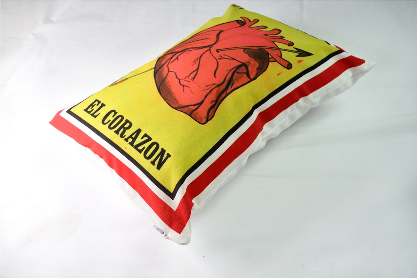  - cojin_loteria_mexico_corazon_manos_de_america_decoracion.jpg