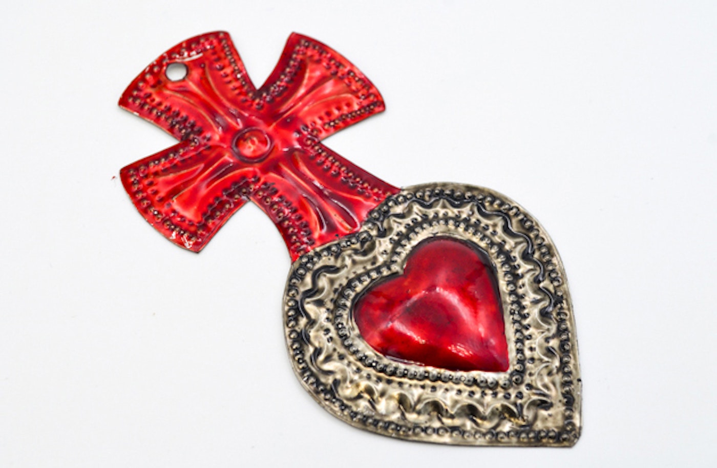  - 323328-corazon-detente-mexico-laton-metal-sagrado-manos-de-america-detalles-cruz-rojo-b.jpg