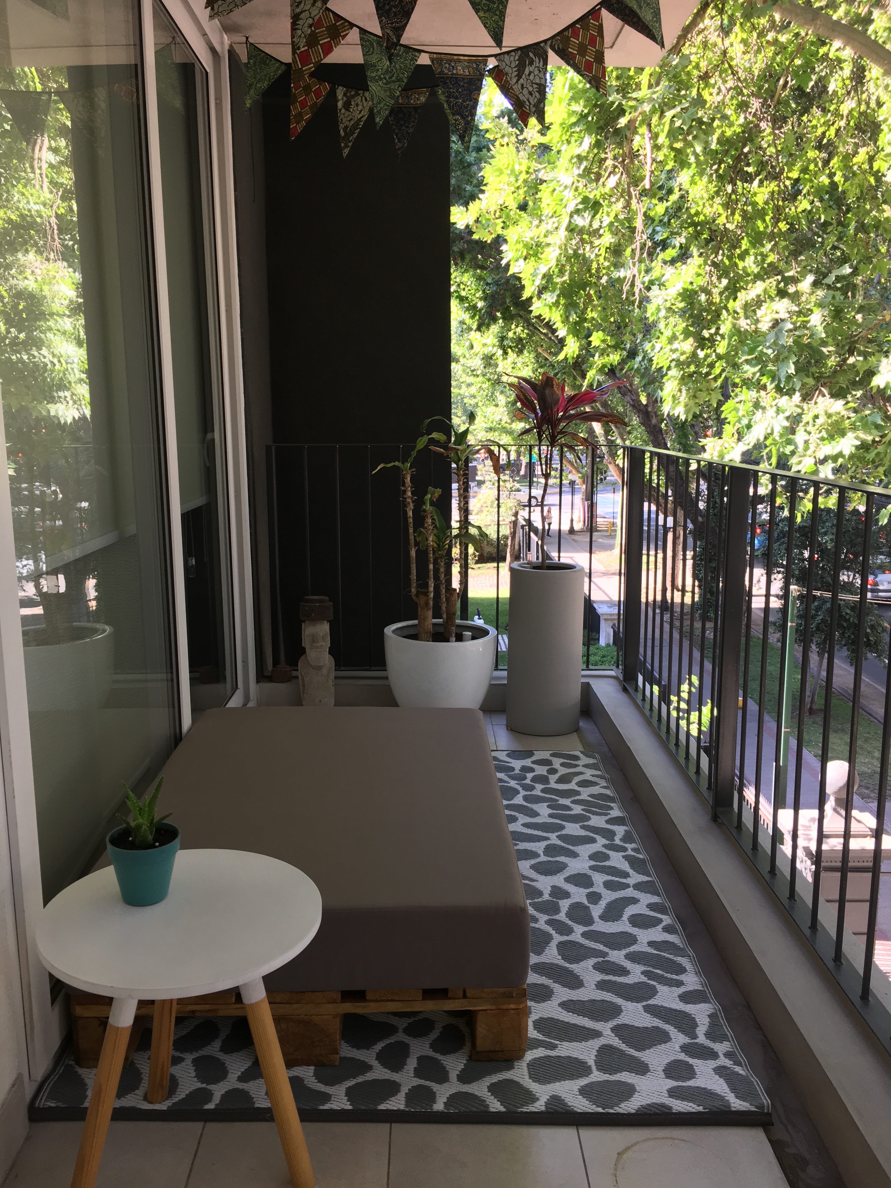 terraza_chica_para_meditar_linda.jpg
