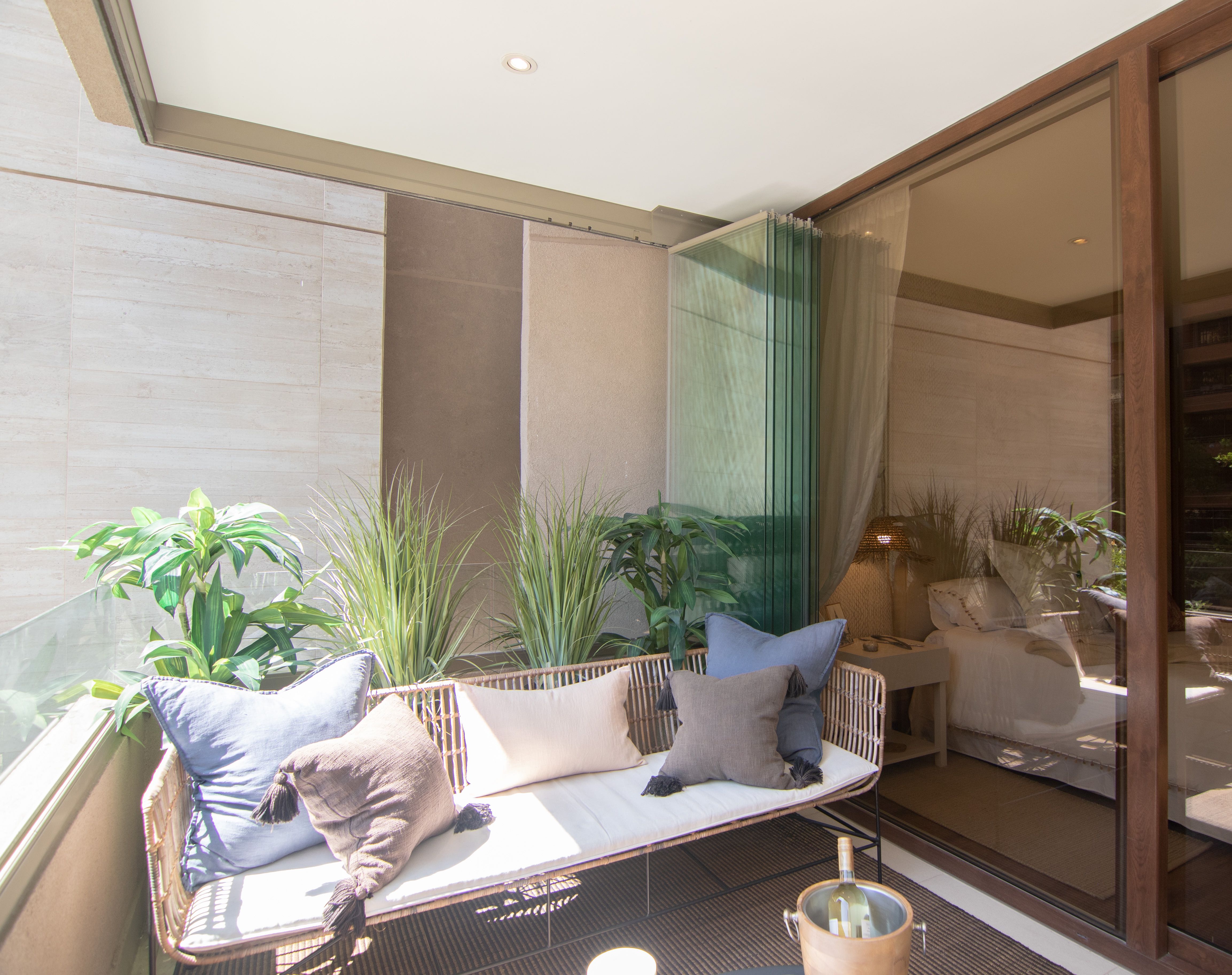 pliegue_de_cortinas_de_cristal_.jpg