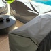 Fundas protectoras para muebles - funda protectora para sofa en ele mediano ambas partes con respaldo en tela poliester repelente al agua con filtro UV.JPG