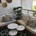 Terraza con dos sofás + sitial + parrilla - Terraza chica con sillones chicos.jpg