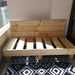 Sofá de madera de pallets reciclados a medida - sofa de madera de pallet de 2 cuerpos color natural.jpeg