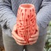 Florero de cerámica pintado a mano - florero pintado a mano rojo con flores.jpg