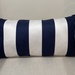 Cojín decorativo de exterior premium de 70 por 35 cm - cojin decorativo rectangular grande de exterior rayado azul con blanco.jpg