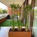 Jardinera autorregante modelo Frankfurt - 823126-jardinera_autorregante_modelo_frankfurt_de_fibra_de_vidrio_de_100x40x43_cm_color_cobre_patinado_con_papiros.jpeg