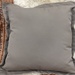 Cojín decorativo de exterior premium de 50 por 50 cm - cojin decorativo tela de exterior premium filtro UV de 55x55 taupe con pestaña.JPG