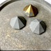 Diamante de hormigón - figuras decorativas de cemento con forma de diamante.jpeg