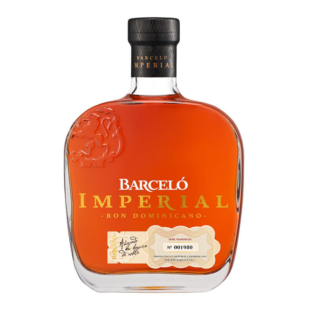 - Ron Barcelo Imperial Premiun 700Cc. 40G. .jpeg