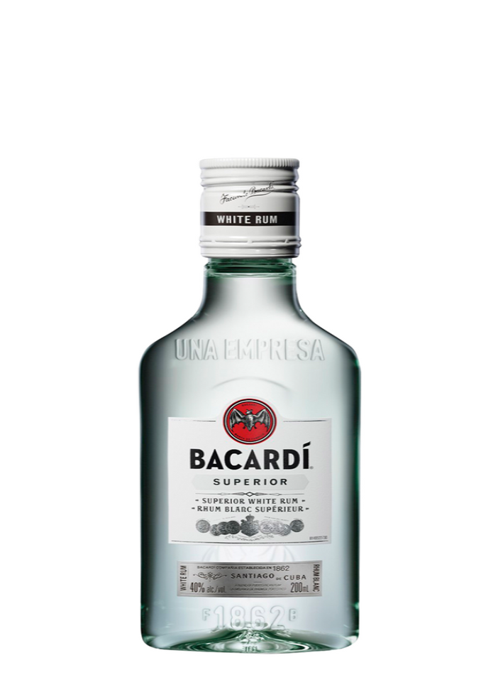  - Petaca Ron Bacardi Carta Blanca 200Cc. 40G .png