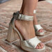 251054 Oro - Facetune_26-09-2024-17-27-10.jpg