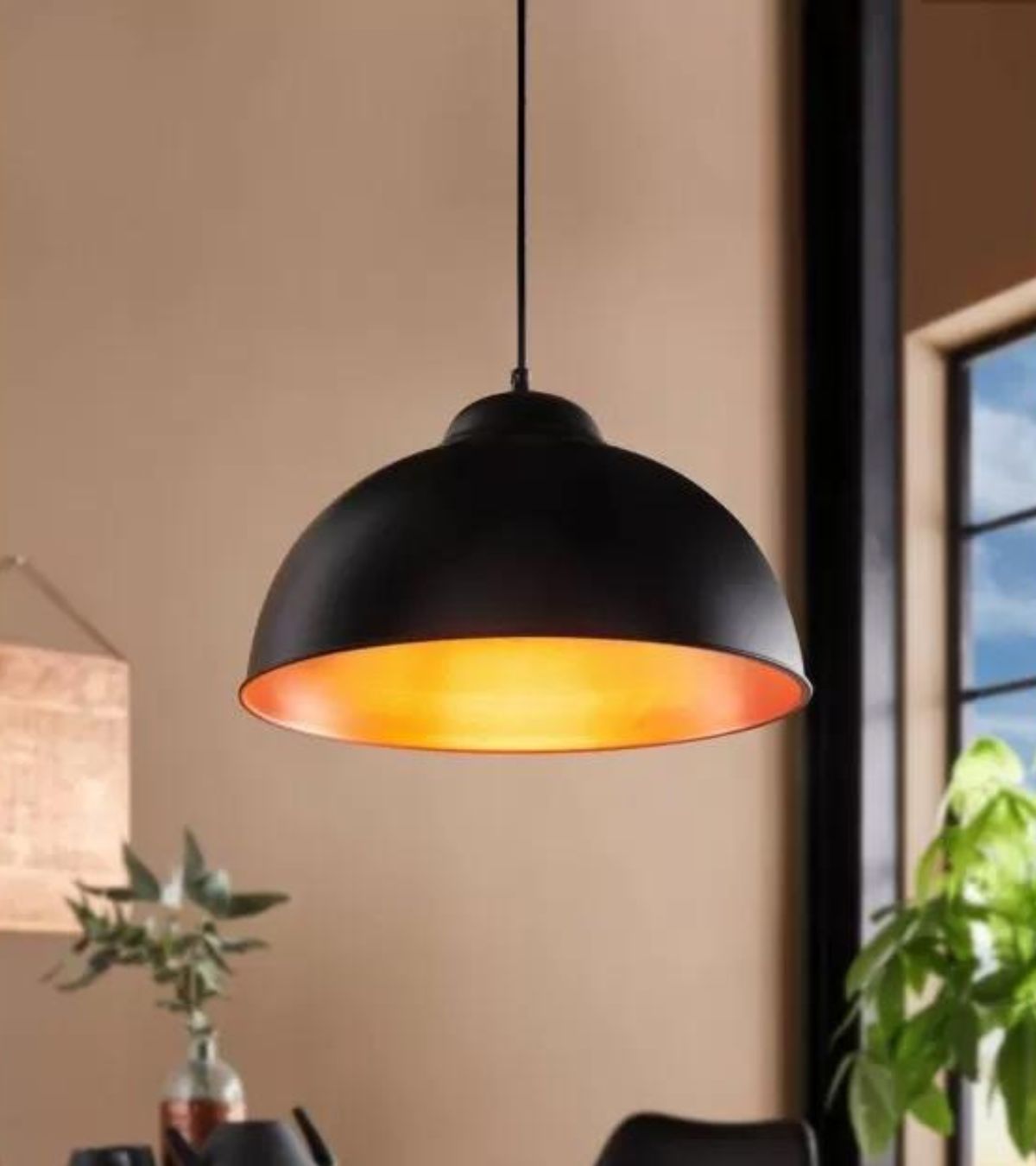 Sofá Sevilla 3 cuerpos Tela Velvet (188 cm) - Lámpara Truro 2.jpg