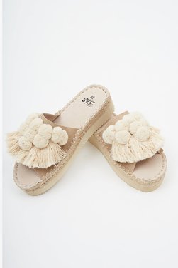 Sandalia PomPon Beige - Sandalia Pompon Beige 3 .jpg