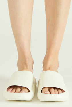 Zapatilla Nube Beige - BBZ CASA MACA0359.jpg