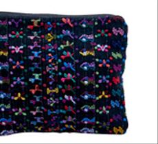 Clutch o sobre grande en textil guatemalteco 