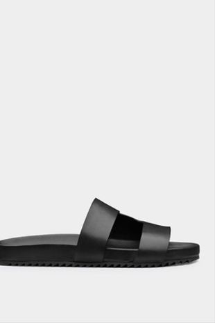Black Chadwick Sandals